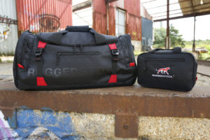 Ruggedstock durable and stylish duffle bag and wash bag set