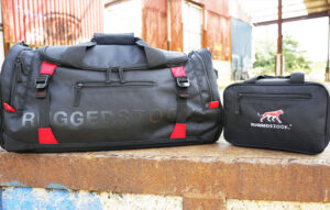 Ruggedstock durable and stylish duffle bag and wash bag set